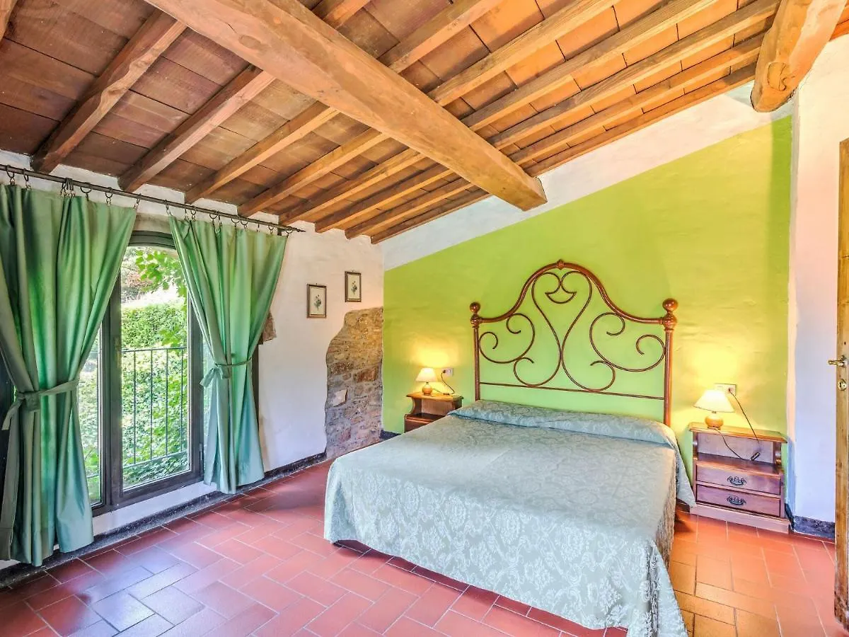 Belvilla By Oyo Appealing Holiday Home With Pool Dicomano 0*,
