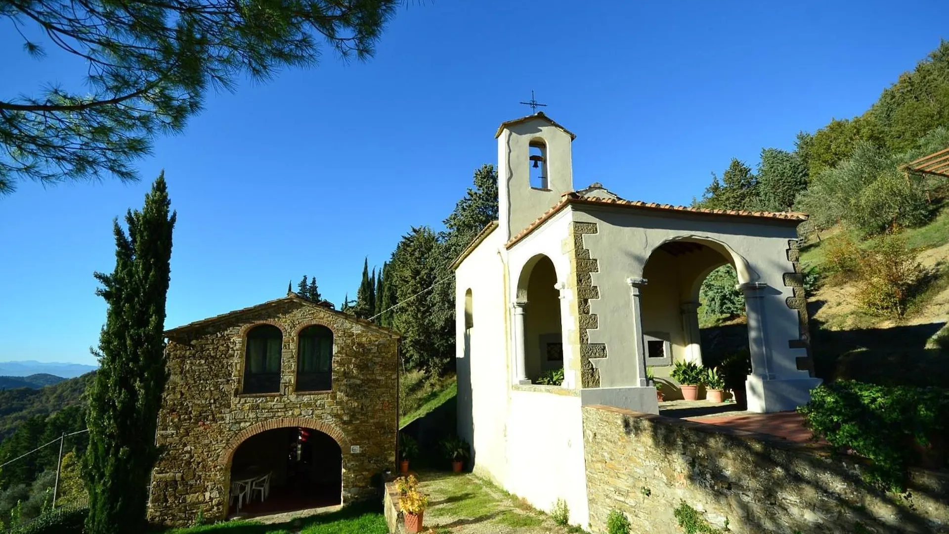 Belvilla By Oyo Appealing Holiday Home With Pool Dicomano 0*,